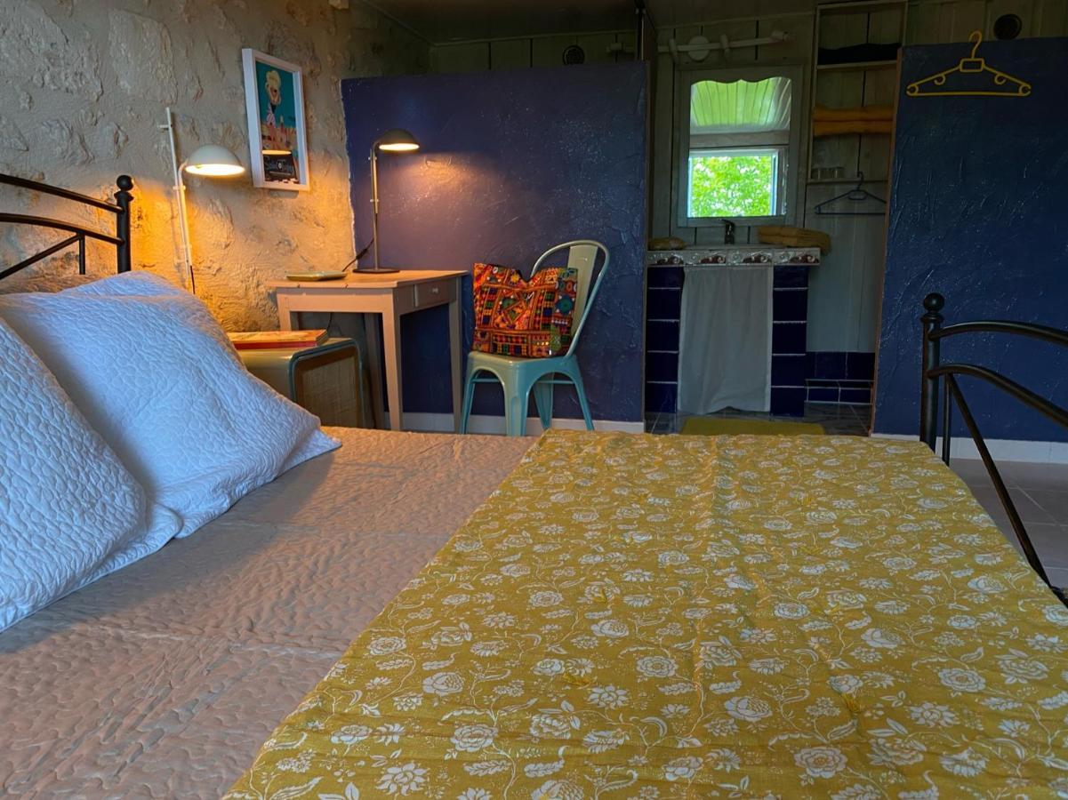 Le Prieure De Saint Pierre Bed & Breakfast Exterior foto