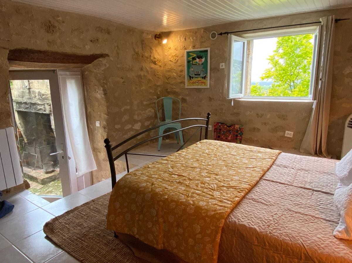 Le Prieure De Saint Pierre Bed & Breakfast Exterior foto