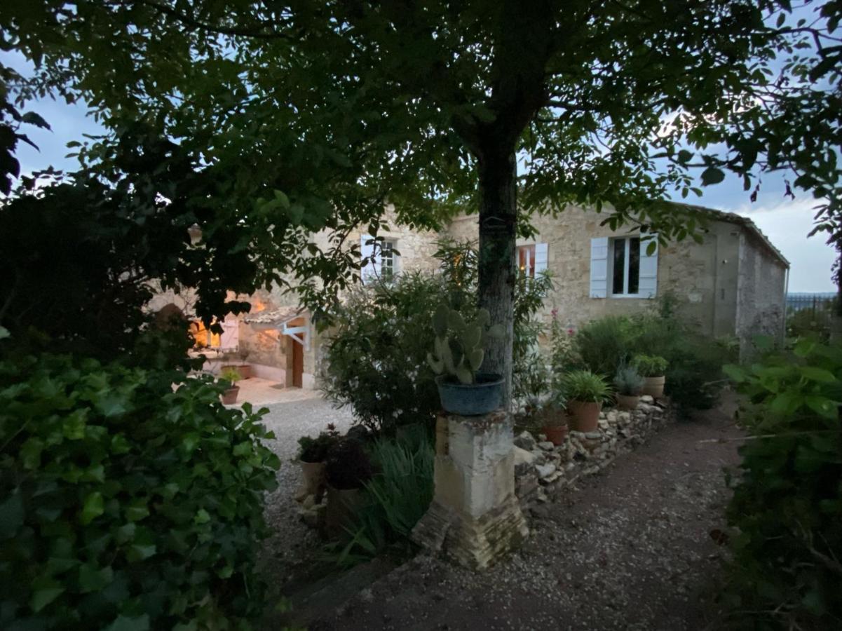 Le Prieure De Saint Pierre Bed & Breakfast Exterior foto
